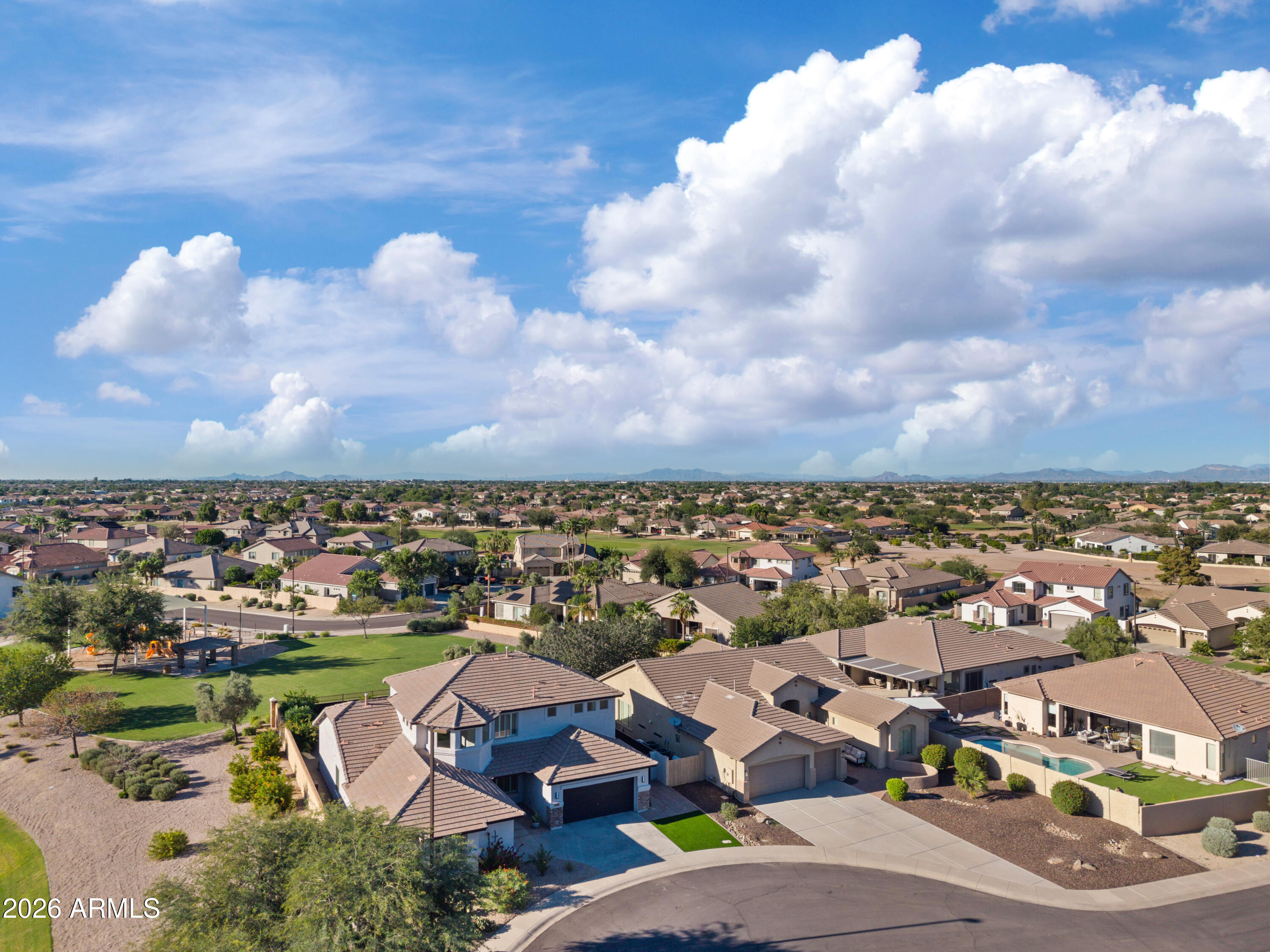 3586 E RIOPELLE Court