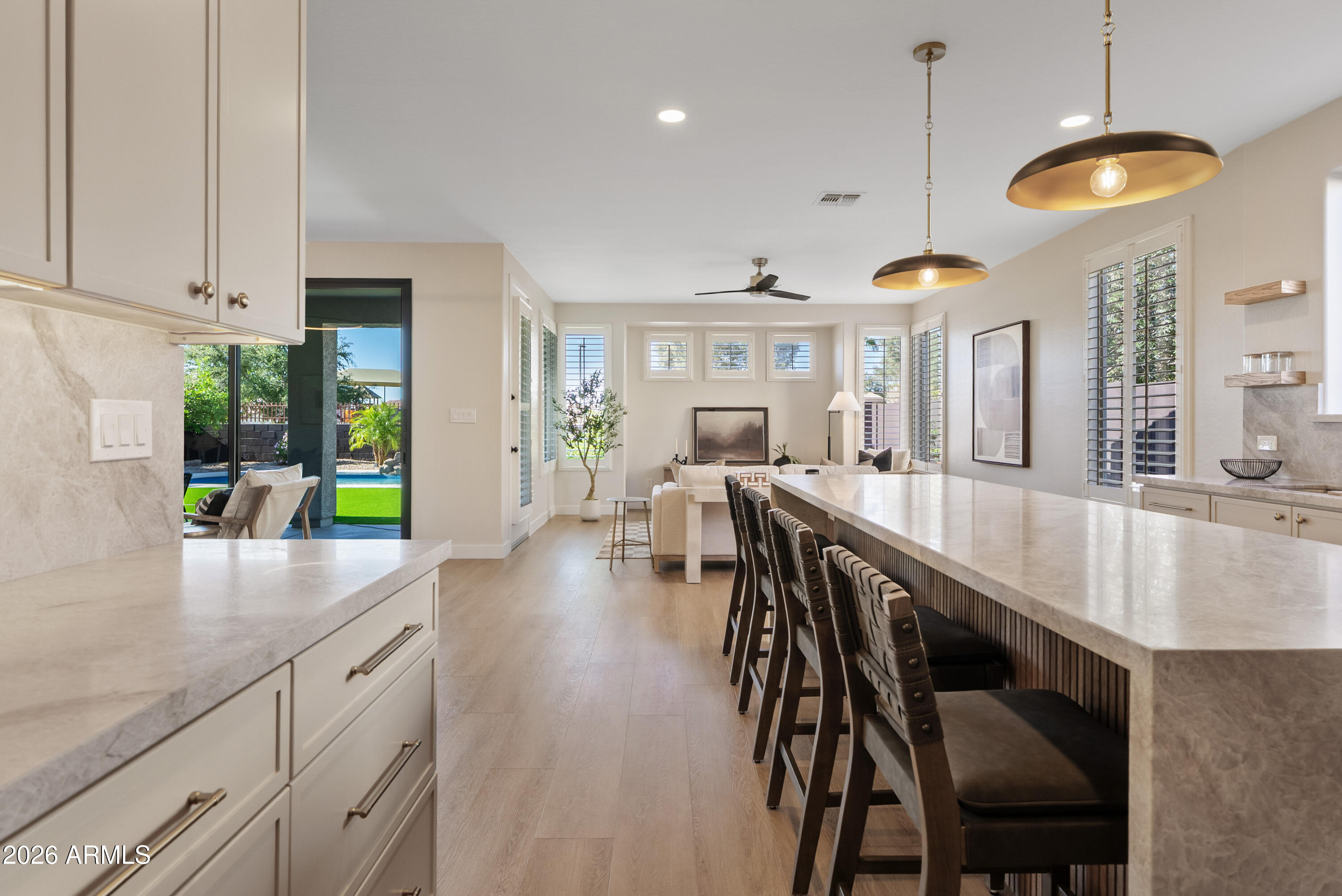 3586 E RIOPELLE Court