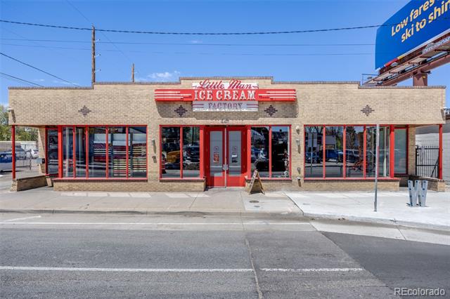1640 Winona Court