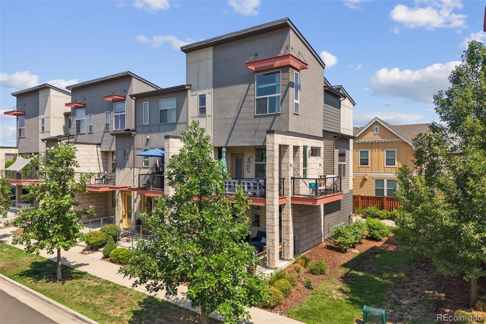 9045 E 49th Place