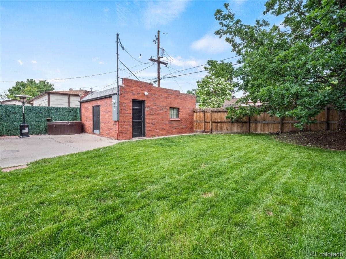 1444 Clermont Street