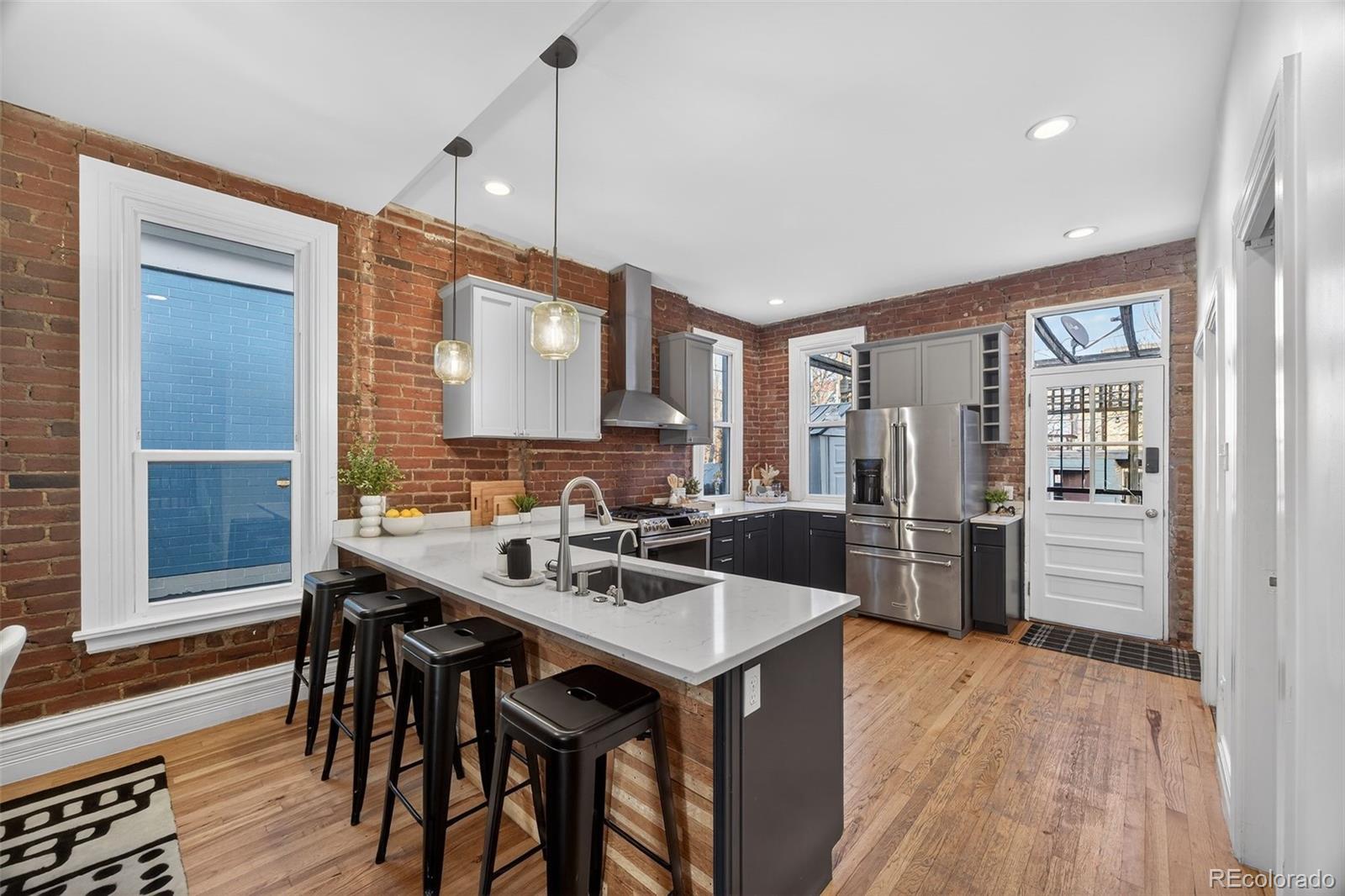 1554 N Marion Street