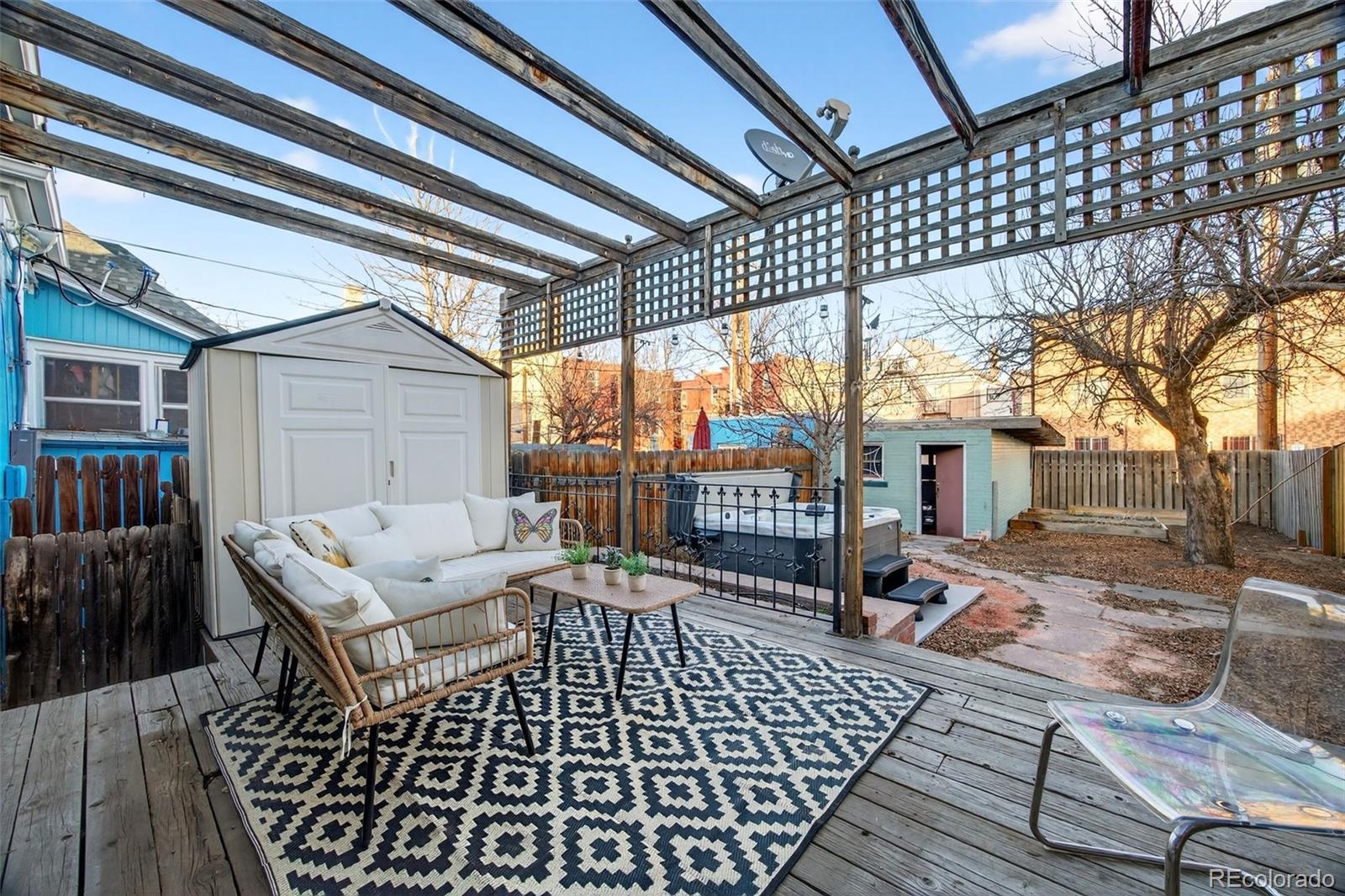 1554 N Marion Street