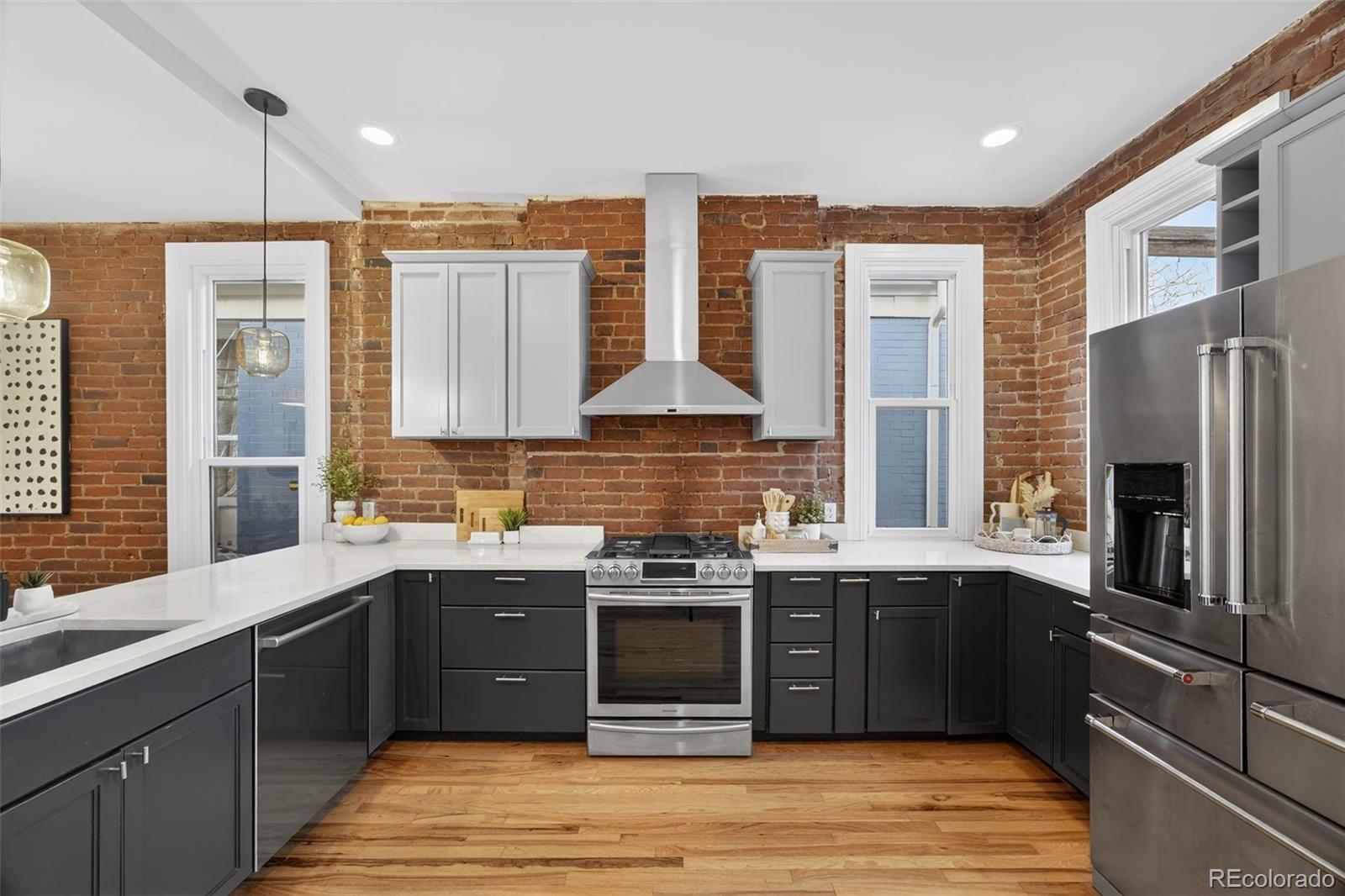 1554 N Marion Street