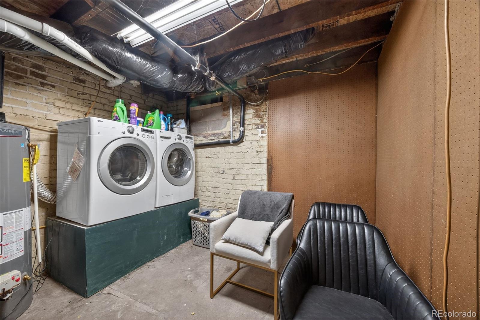 1554 N Marion Street