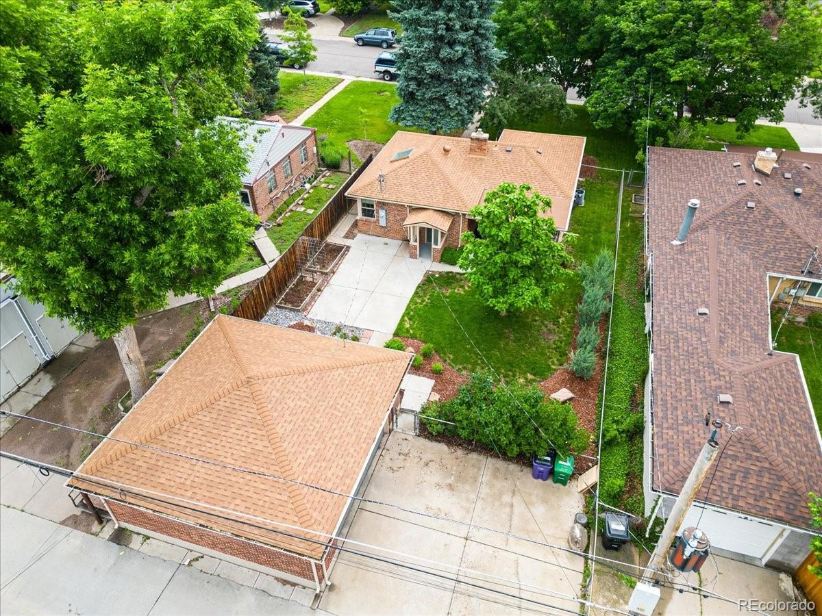 853 Poplar Street