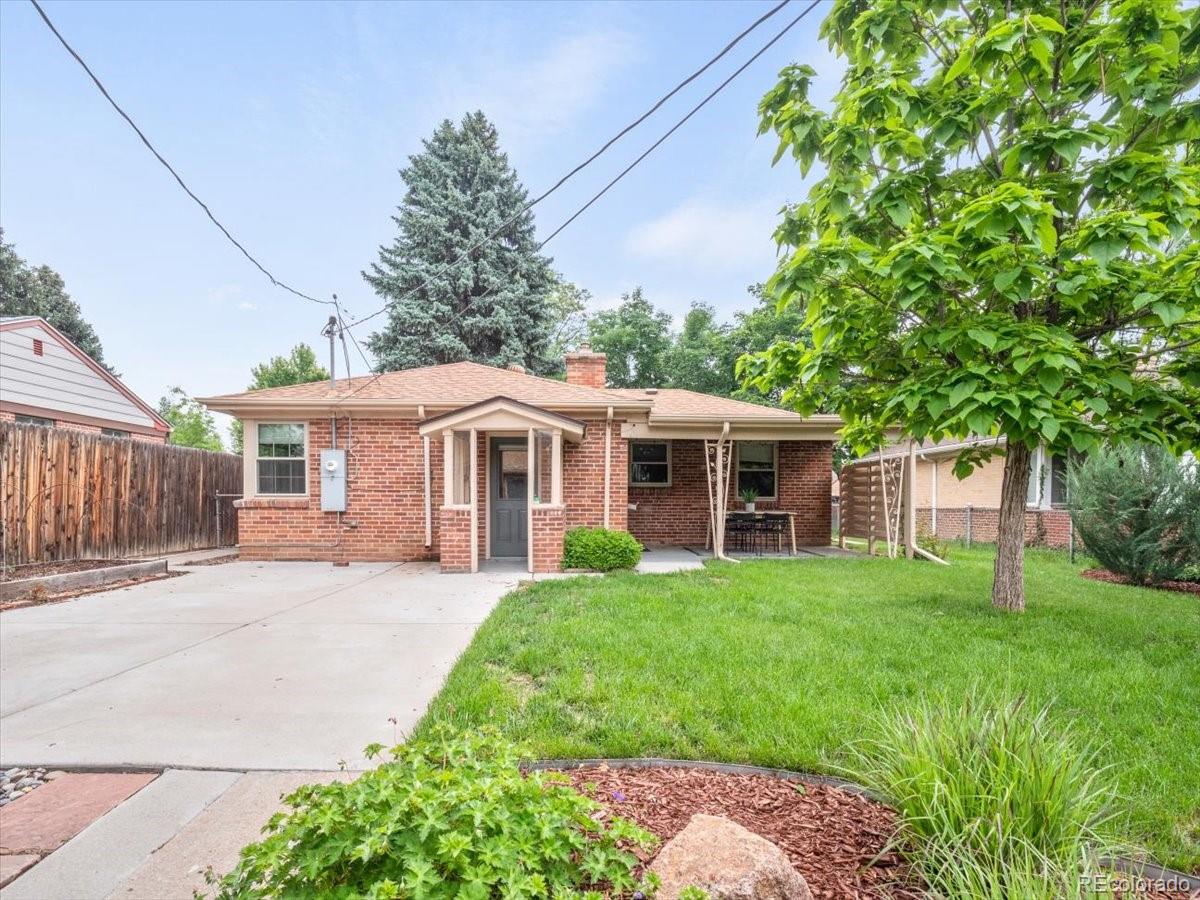 853 Poplar Street