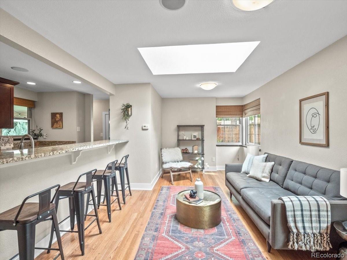 853 Poplar Street
