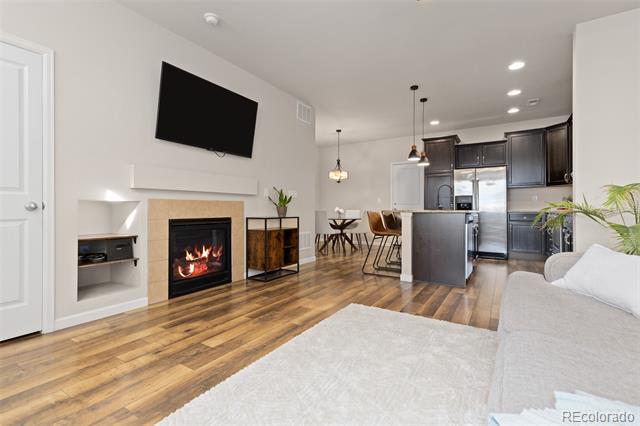 5537 W 72nd Place