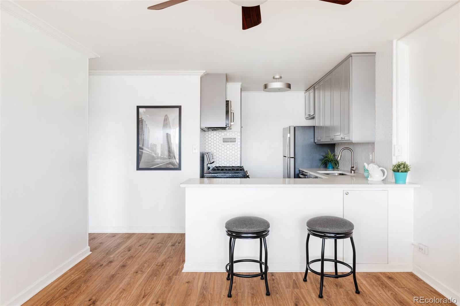 800 Washington Street Unit: 604