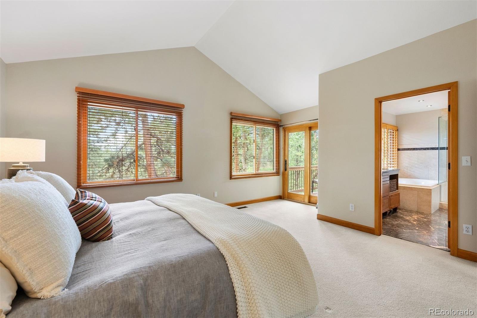 29962 Troutdale Ridge Road
