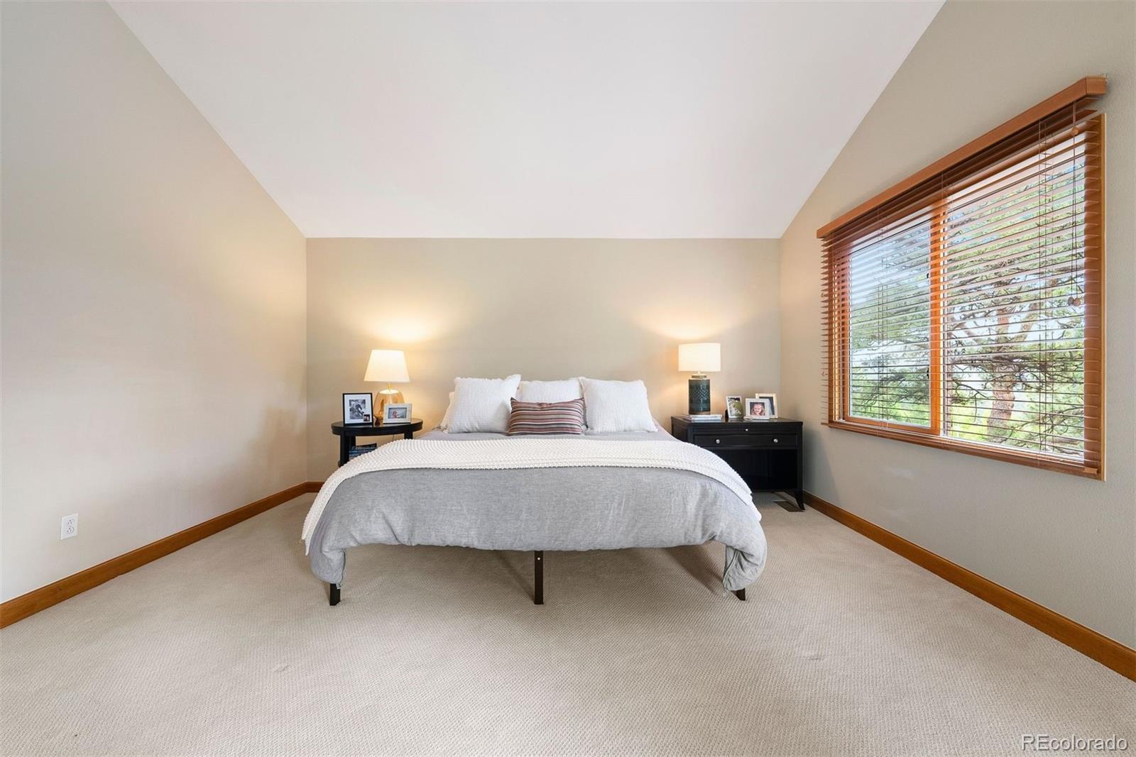 29962 Troutdale Ridge Road