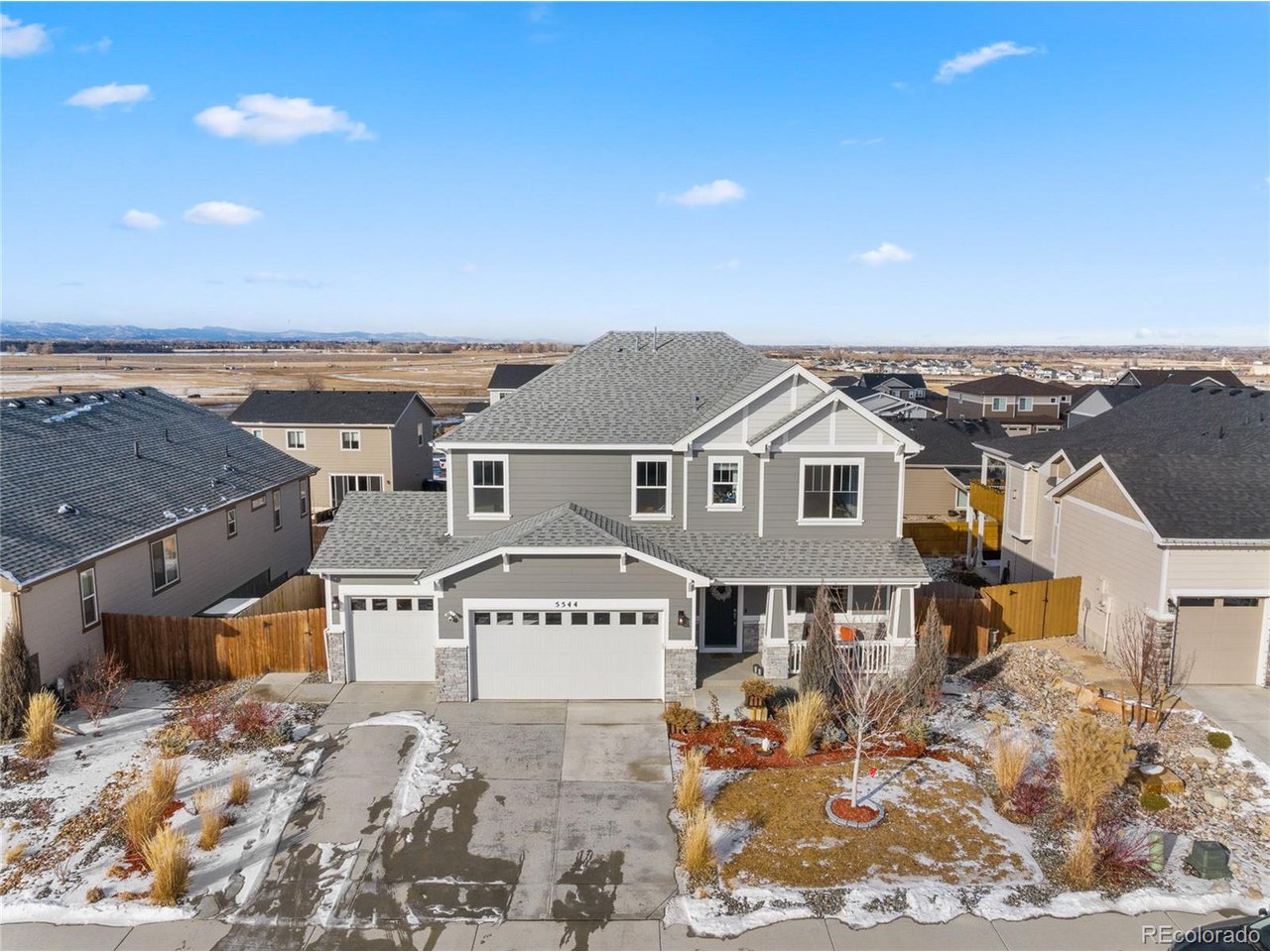 5544 Shady Oaks