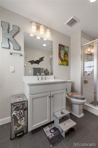 5544 Shady Oaks