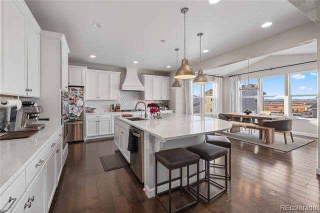 5544 Shady Oaks