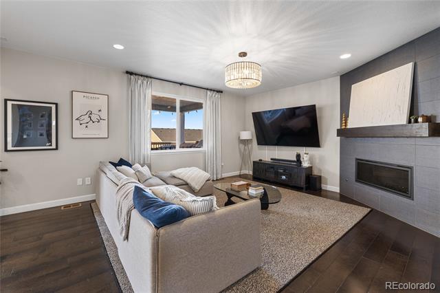 5544 Shady Oaks