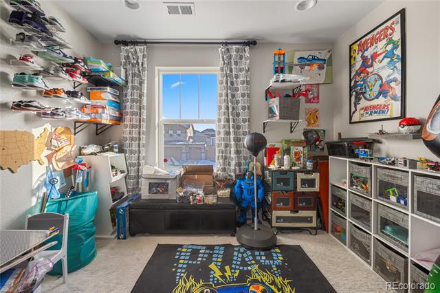5544 Shady Oaks