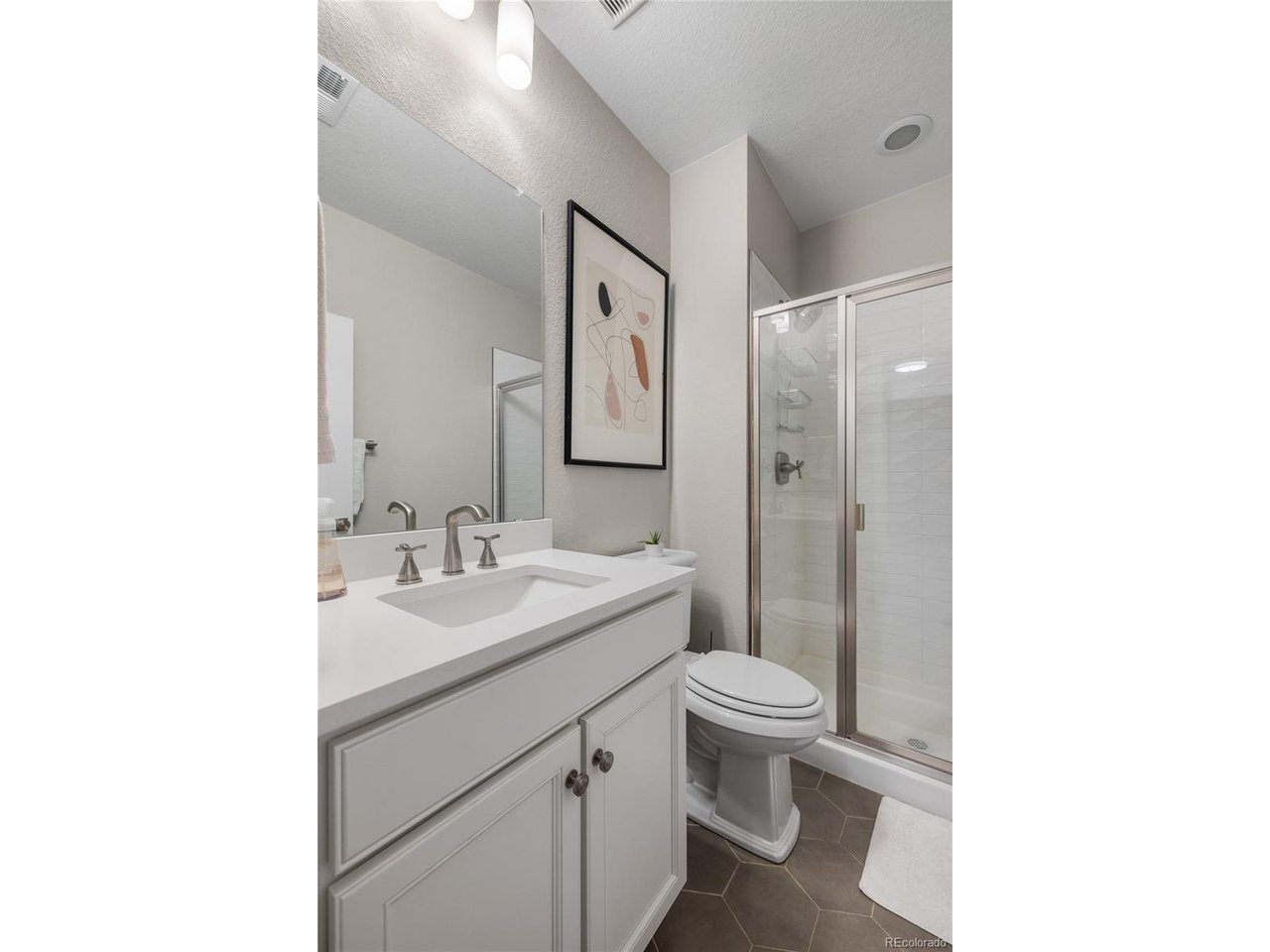 5544 Shady Oaks