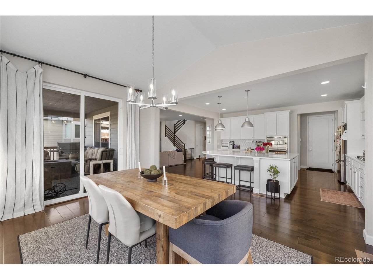 5544 Shady Oaks