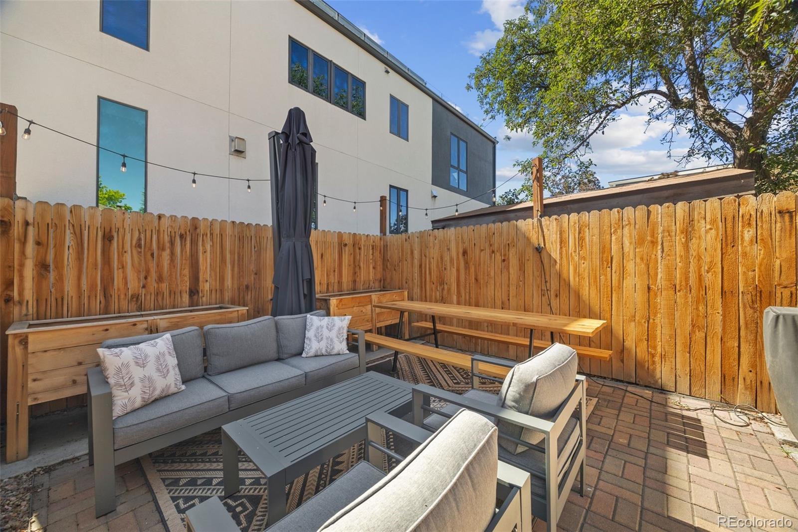 2801 Xavier Street