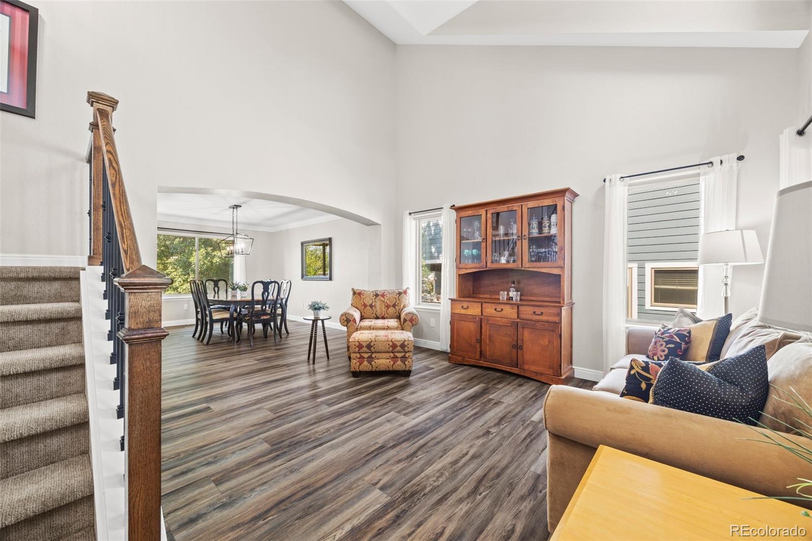 9755 Spring Hill Street