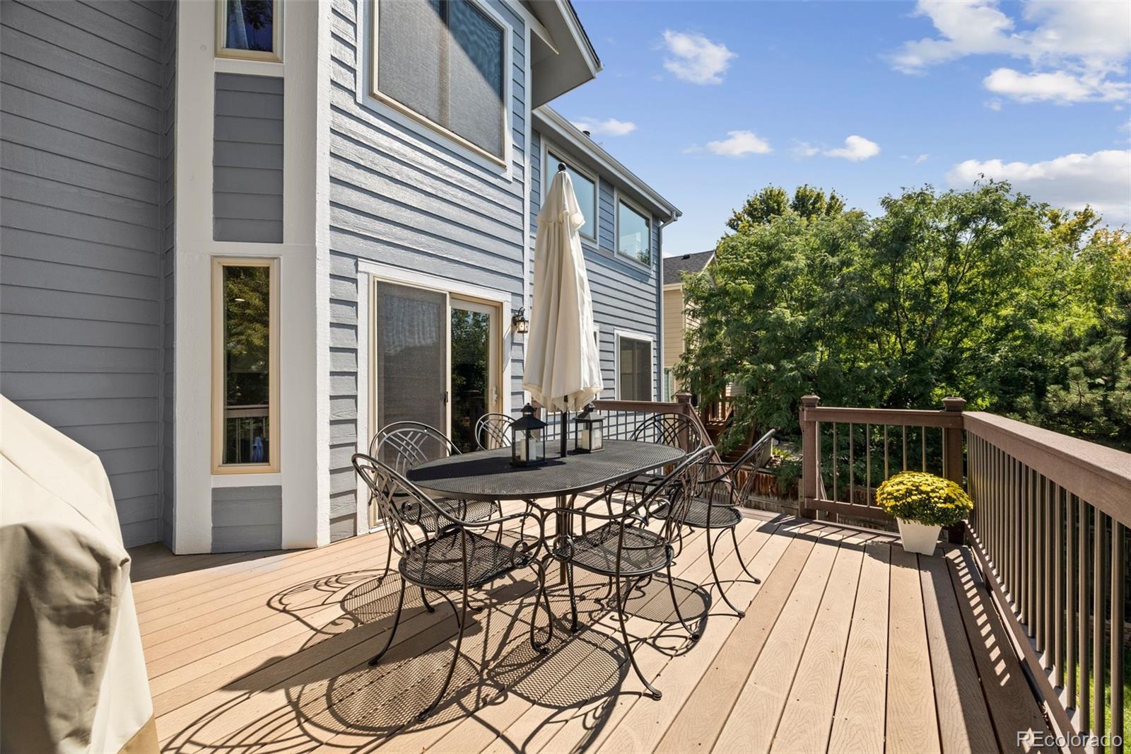 9755 Spring Hill Street