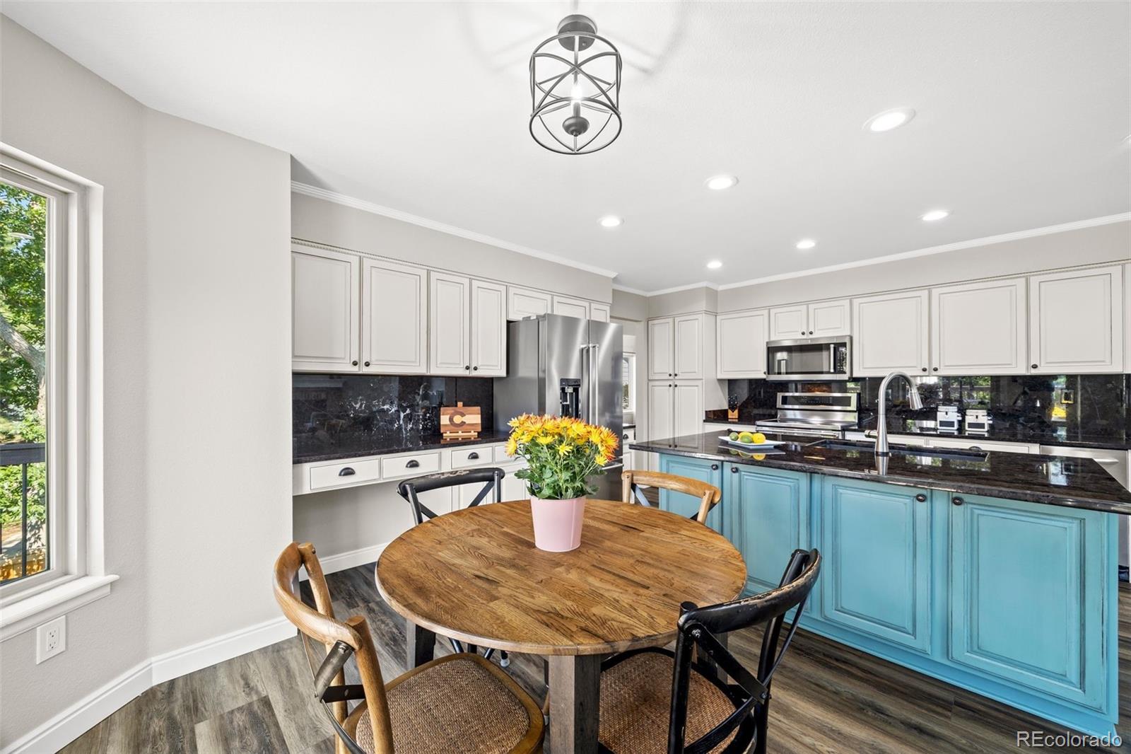 9755 Spring Hill Street