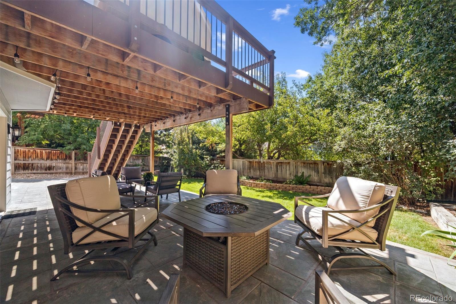 9755 Spring Hill Street