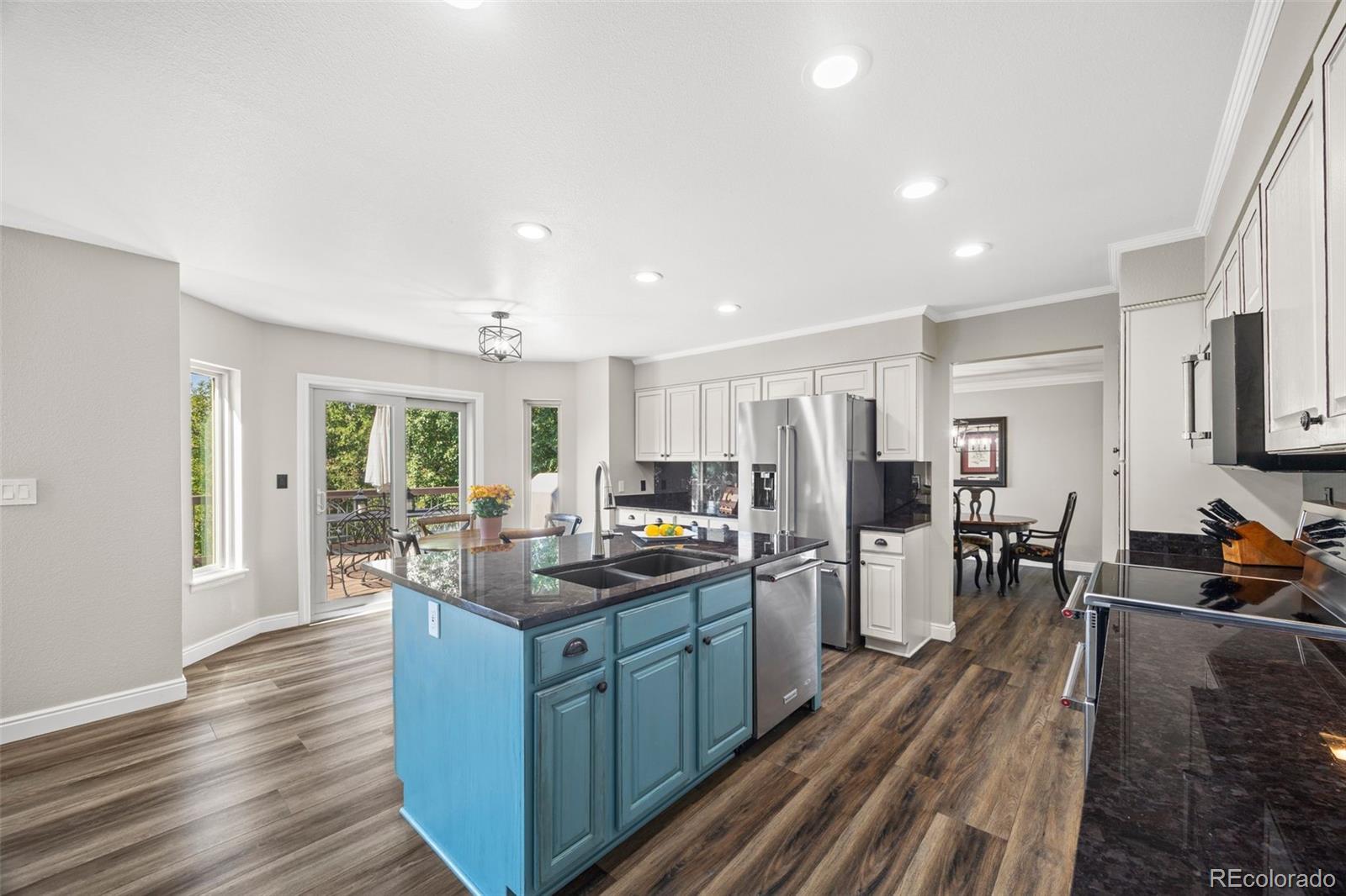 9755 Spring Hill Street