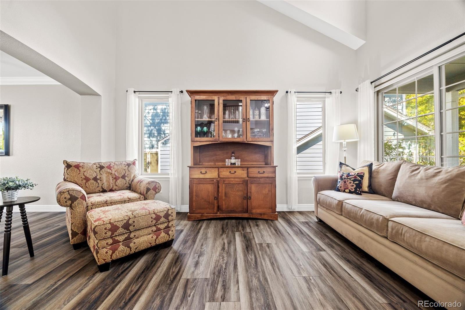 9755 Spring Hill Street