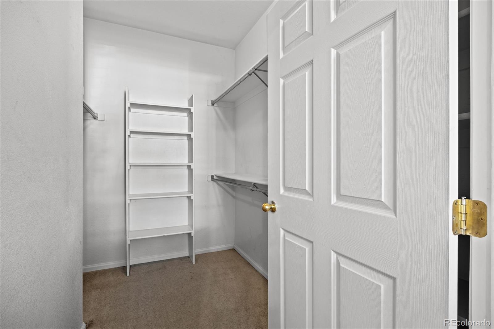 9468 E Florida Avenue Unit: 1041