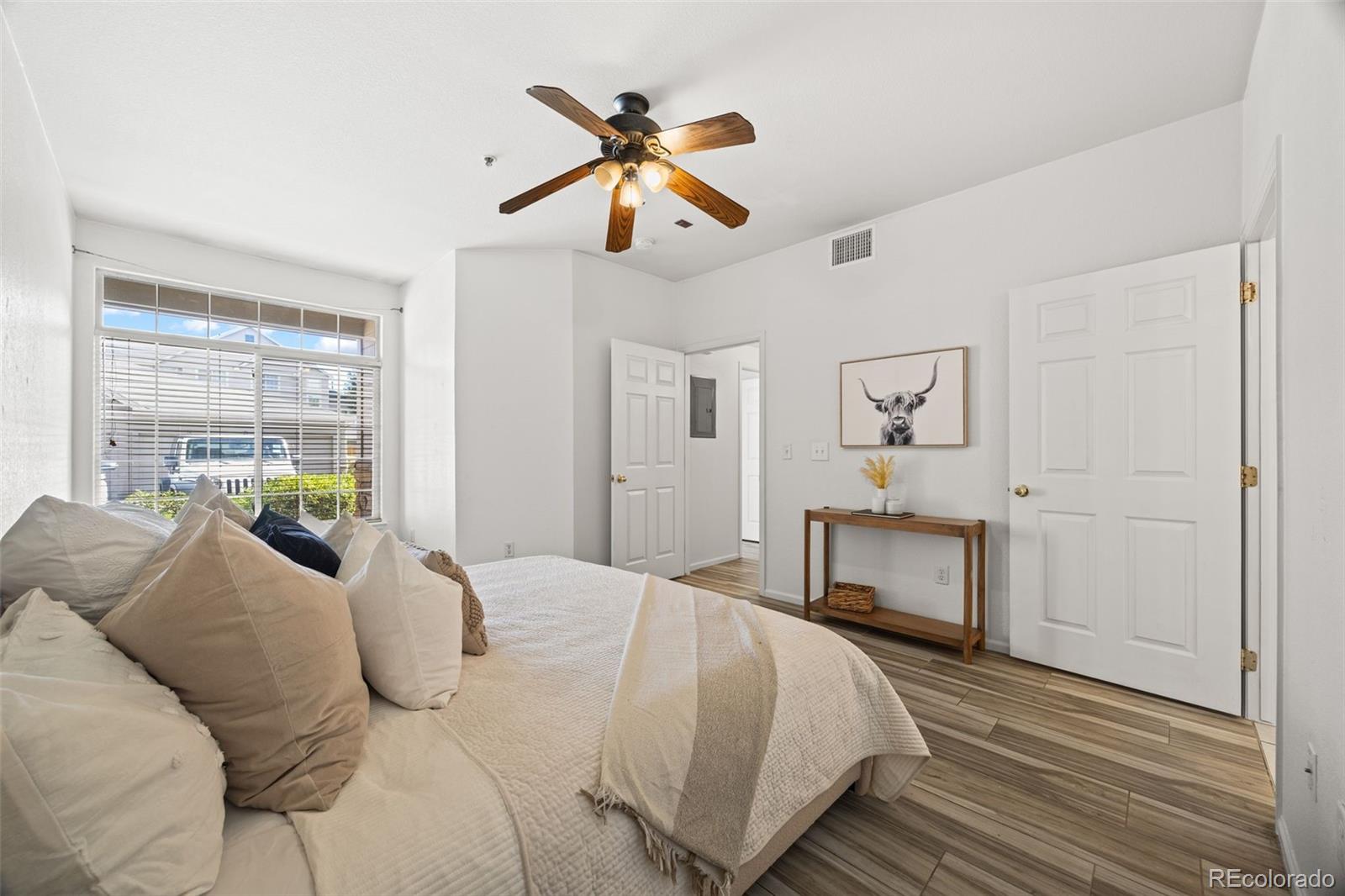 9468 E Florida Avenue Unit: 1041