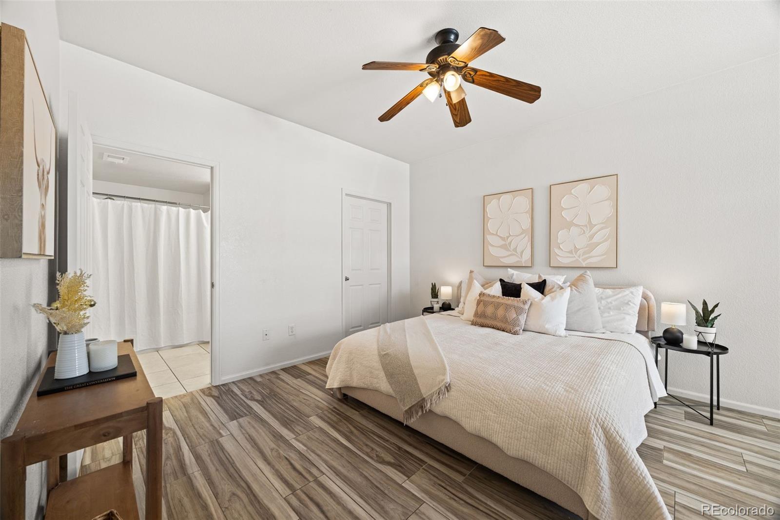 9468 E Florida Avenue Unit: 1041