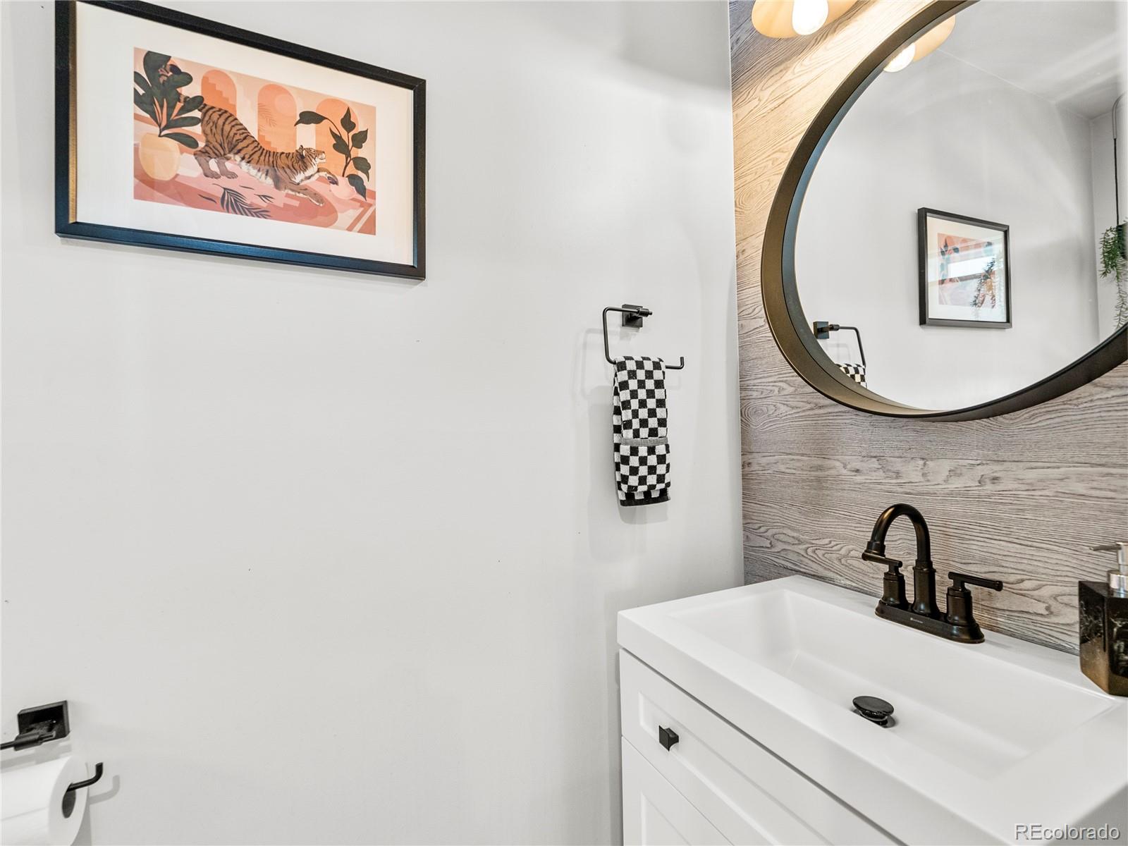 4395 E Jewell Avenue Unit: 4