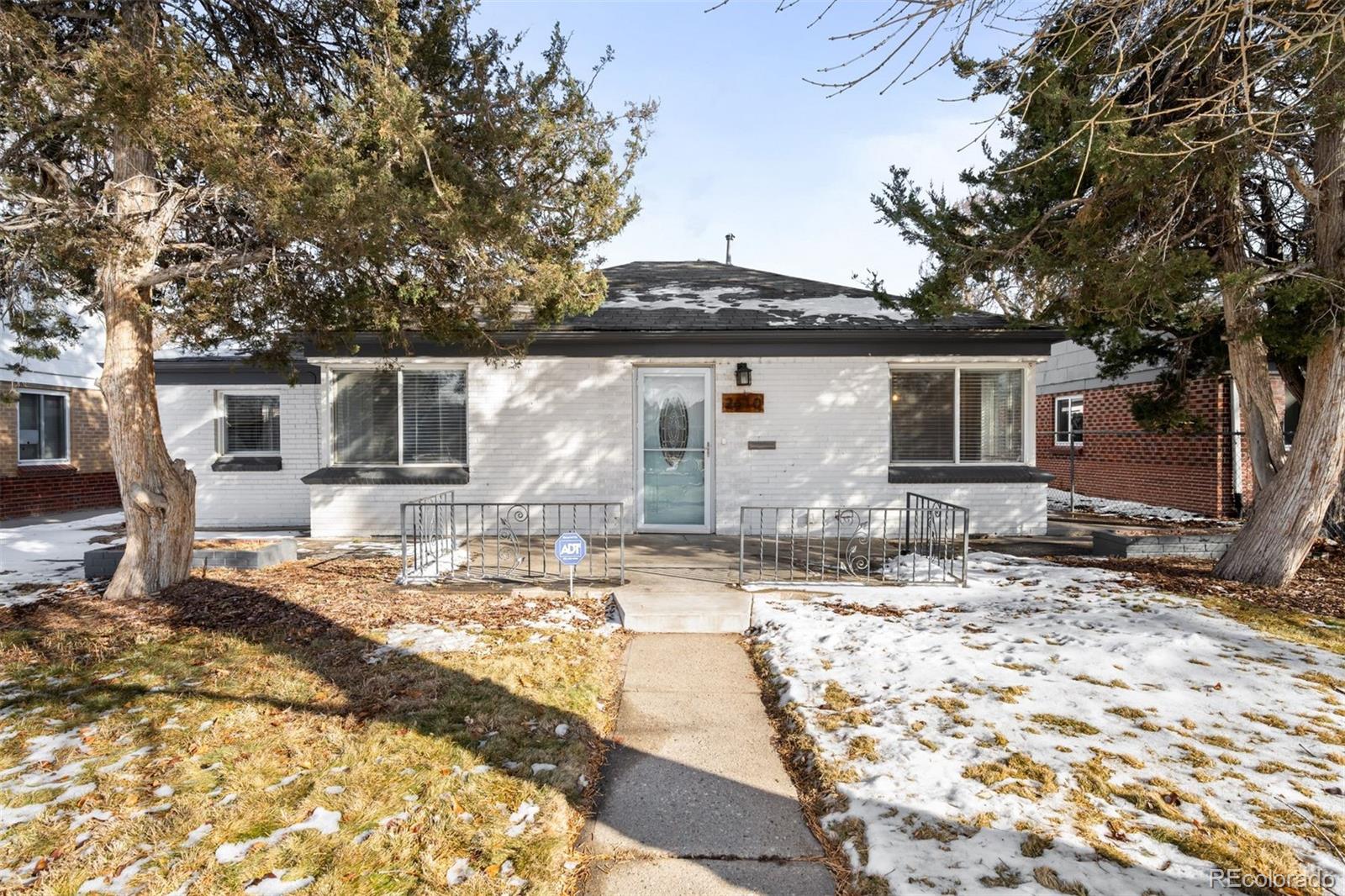 2610 Poplar Street