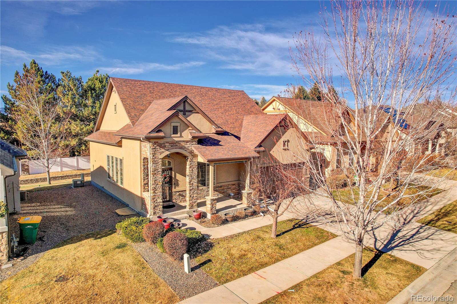 6119 Reed Way