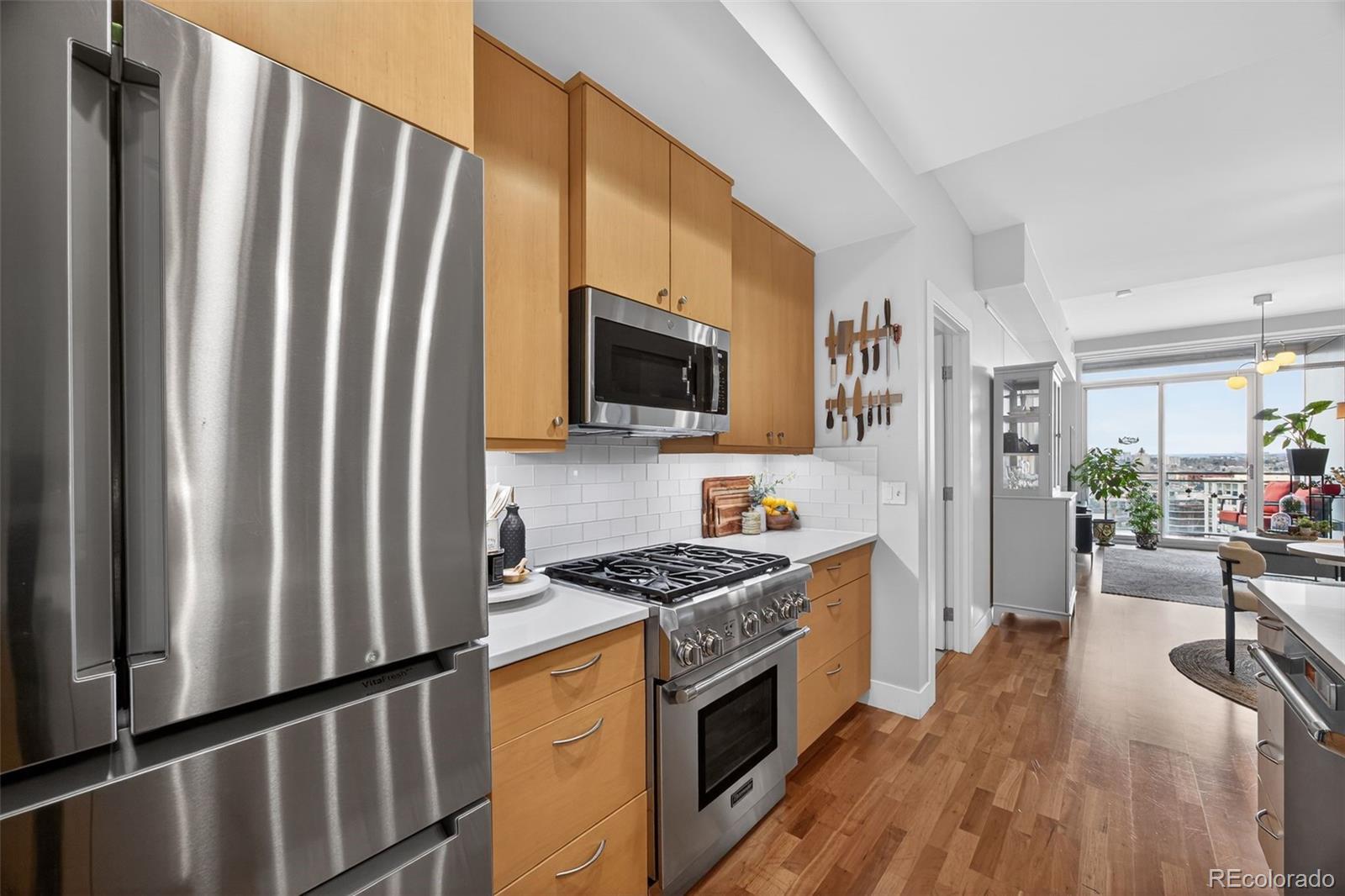 2001 Lincoln Street Unit: 2024