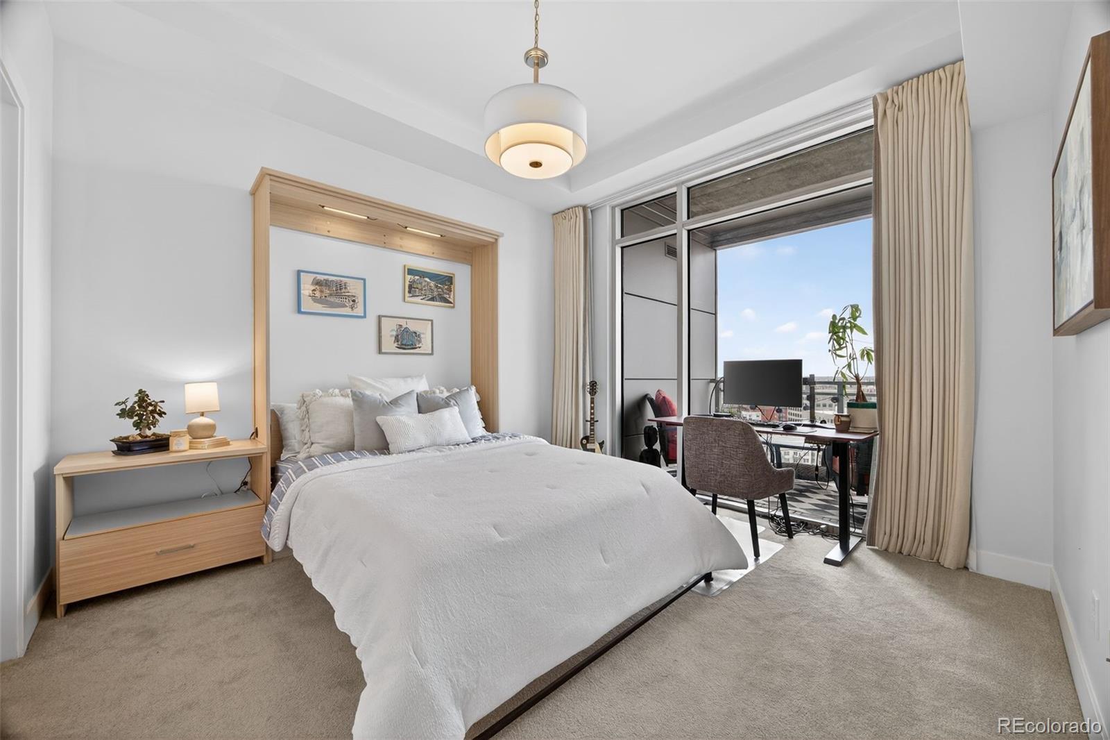 2001 Lincoln Street Unit: 2024