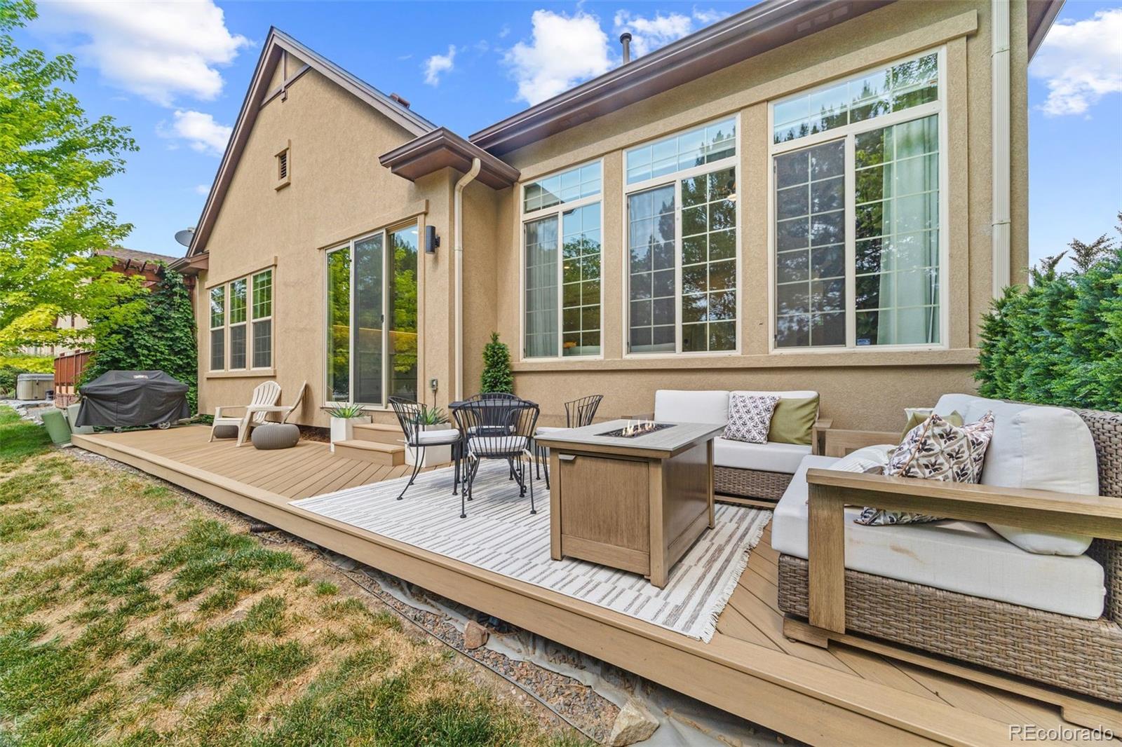 6119 Reed Way