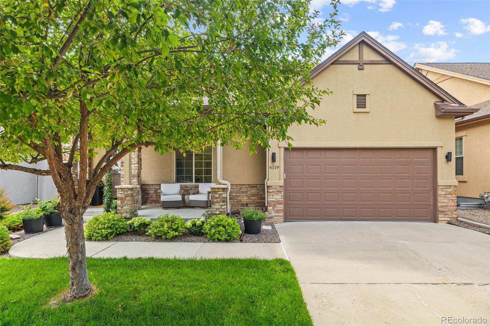 6119 Reed Way
