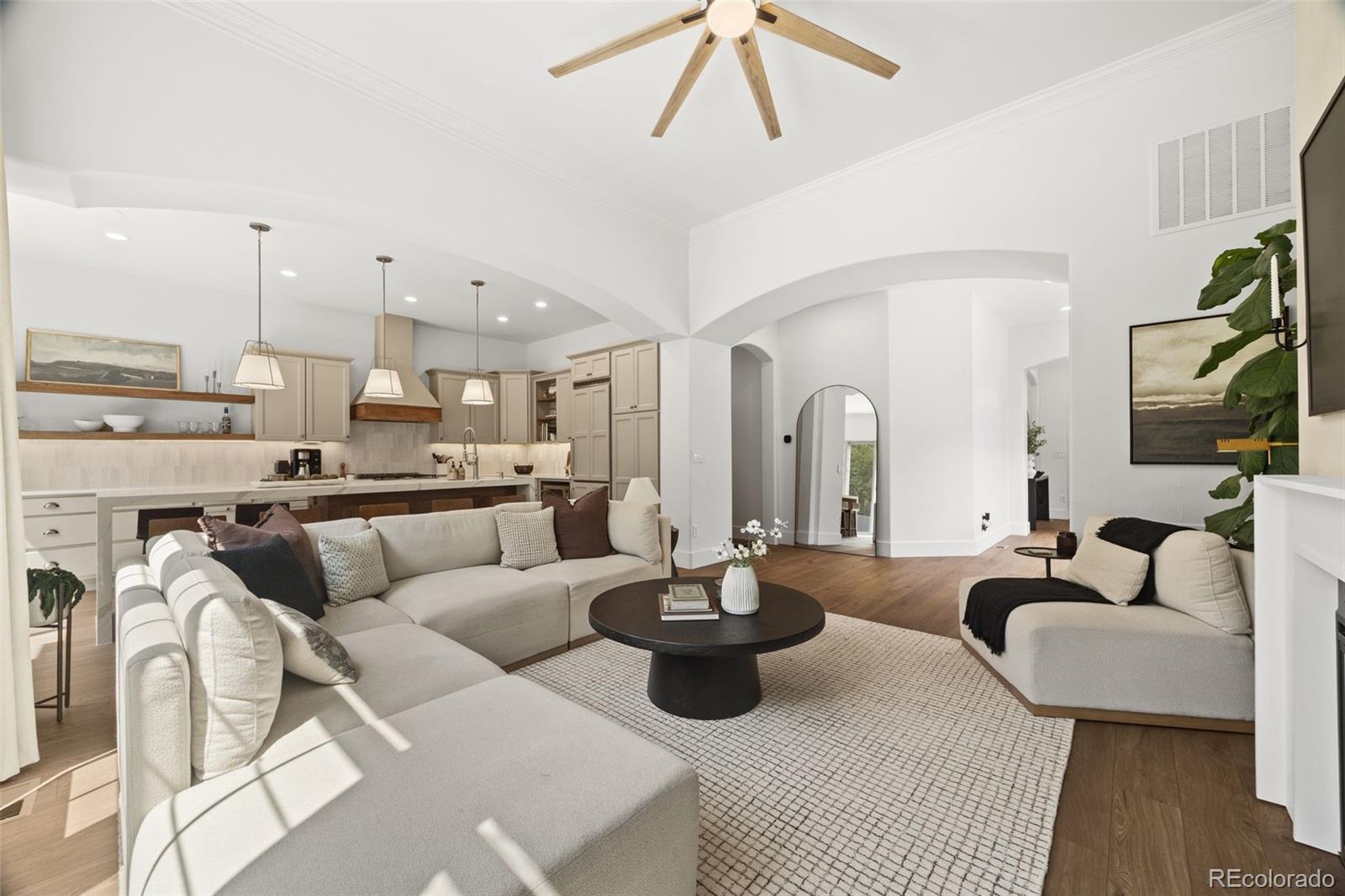 6119 Reed Way