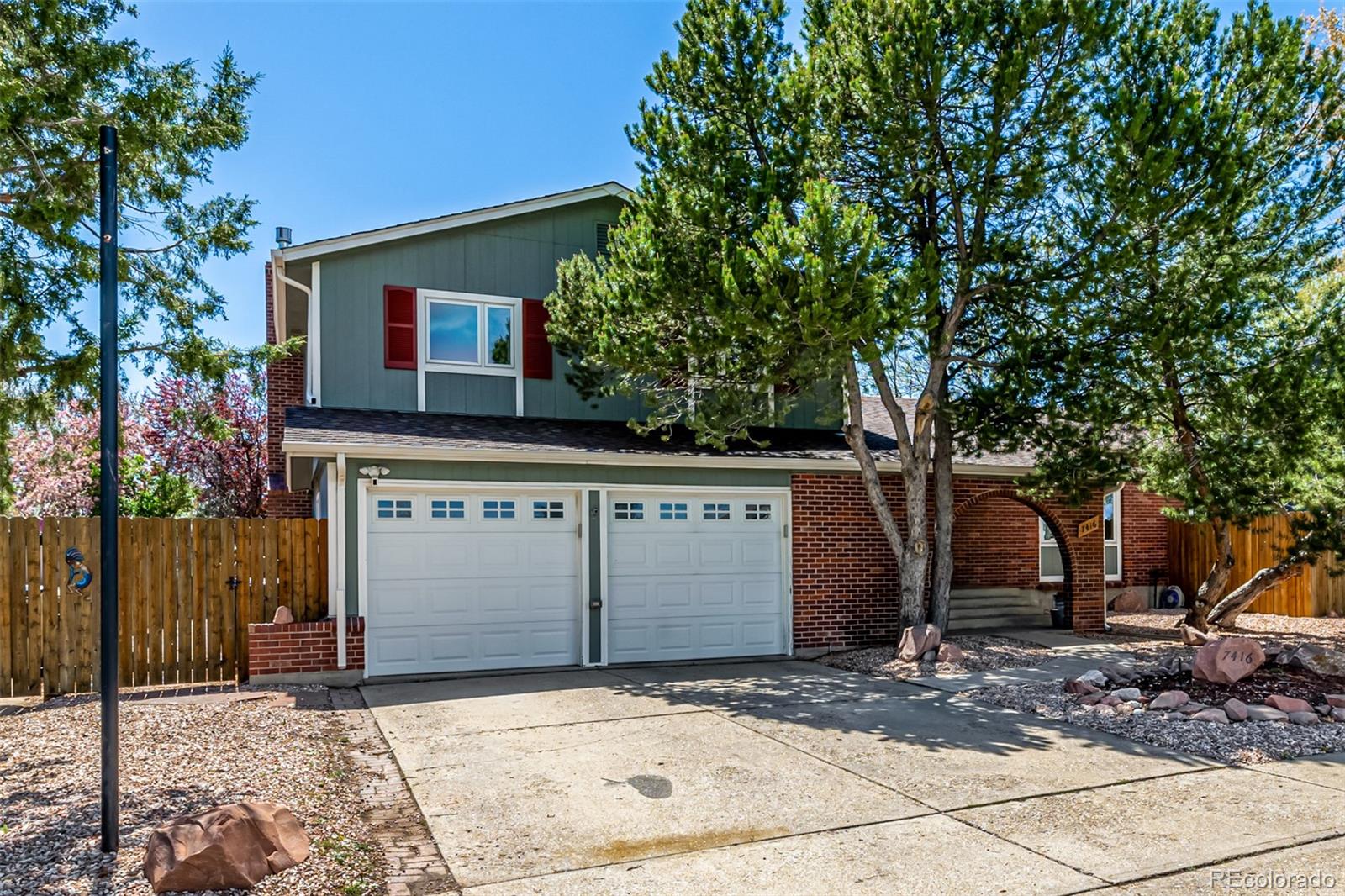 7416 W 83rd Way