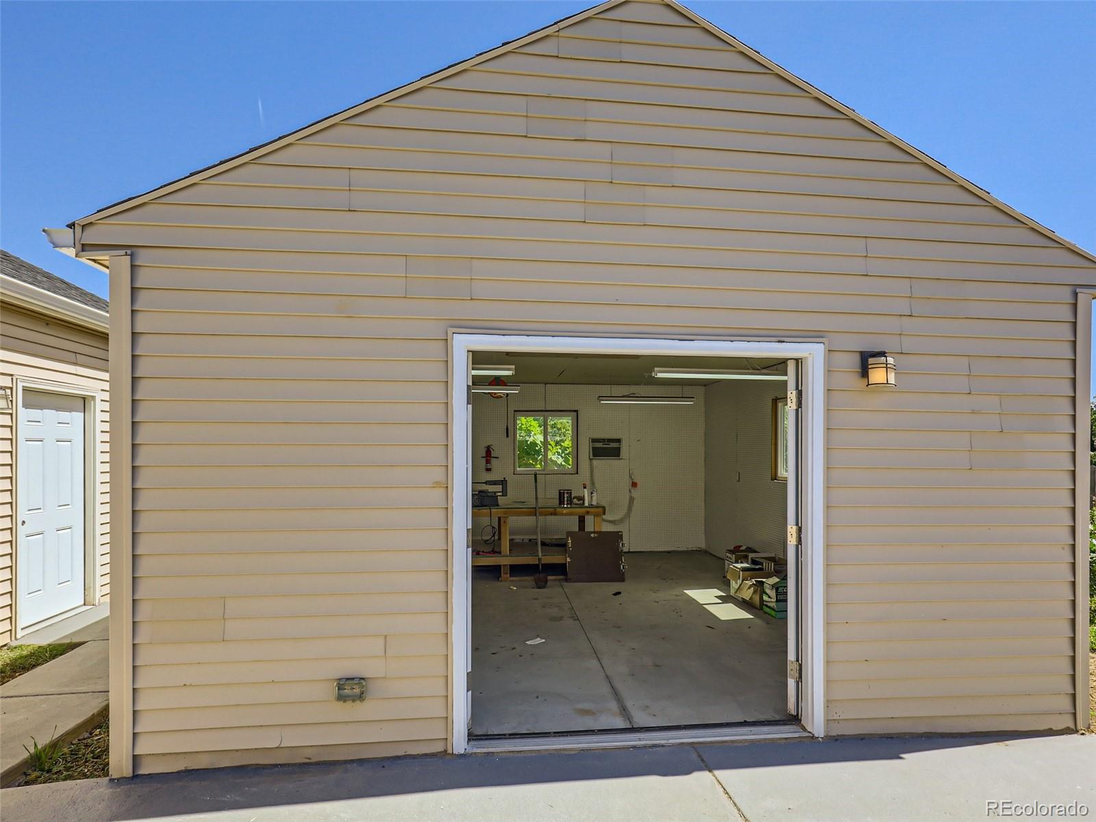 6742 Lamar Street