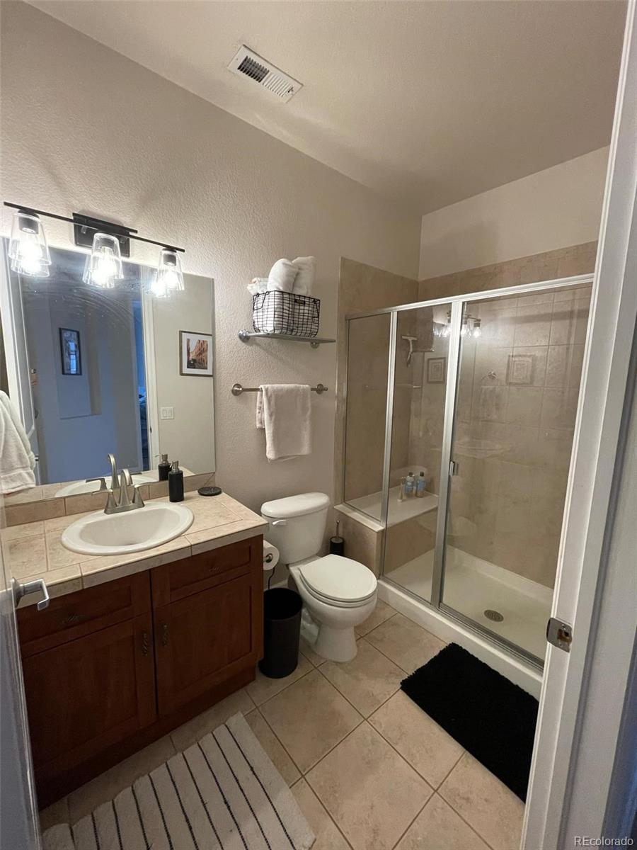 2100 N Humboldt Street Unit: 310