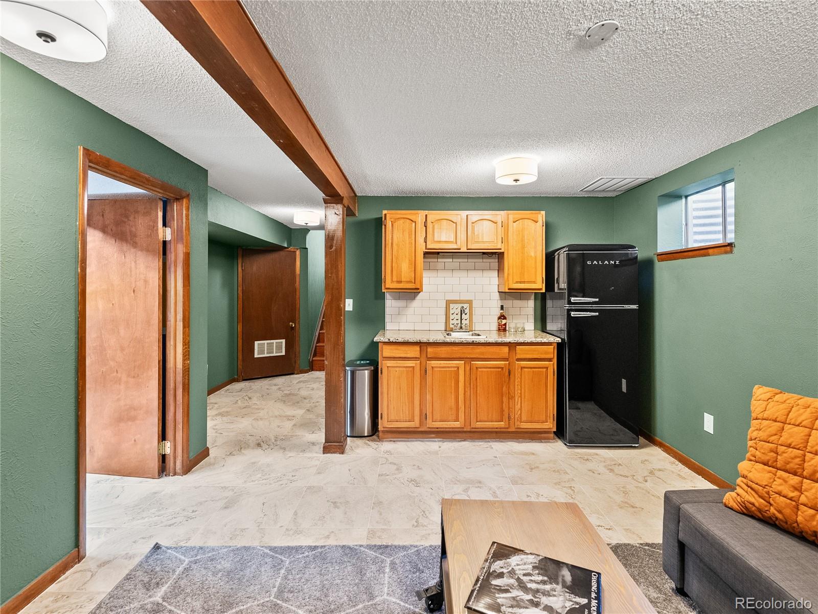 15793 E Gunnison Place