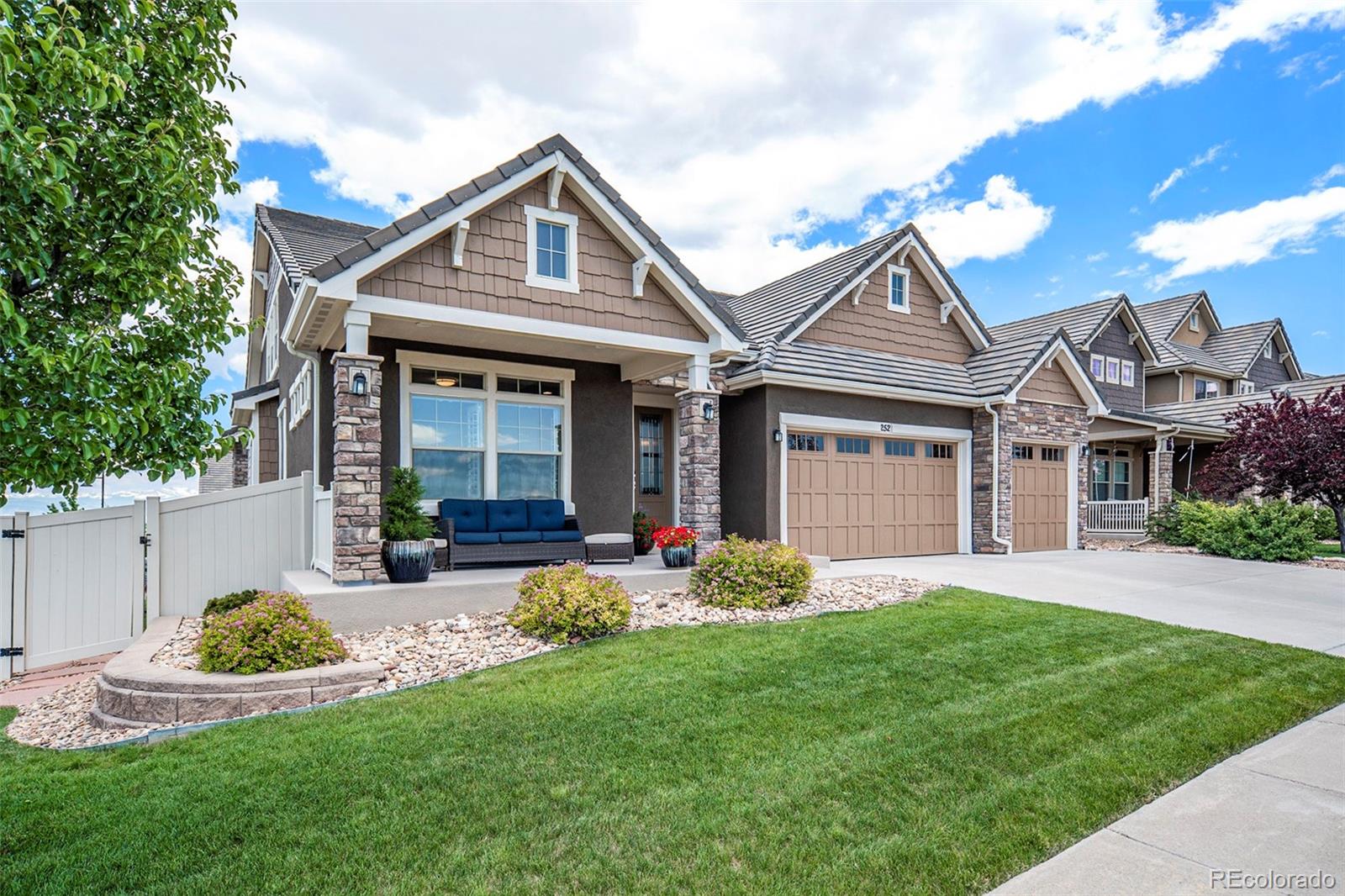 252 Highlands Circle