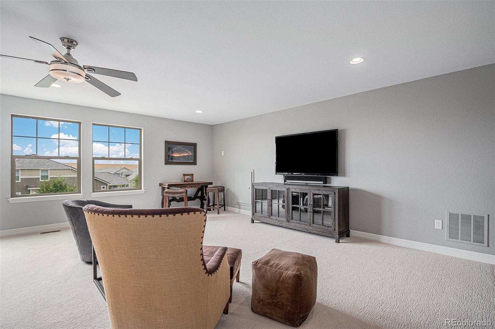 252 Highlands Circle