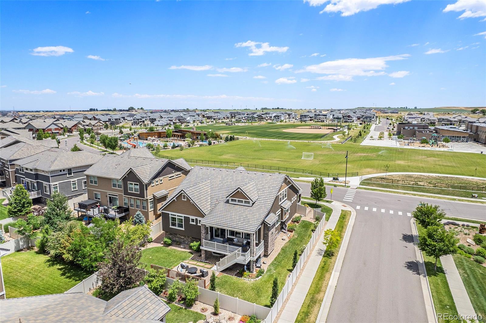 252 Highlands Circle
