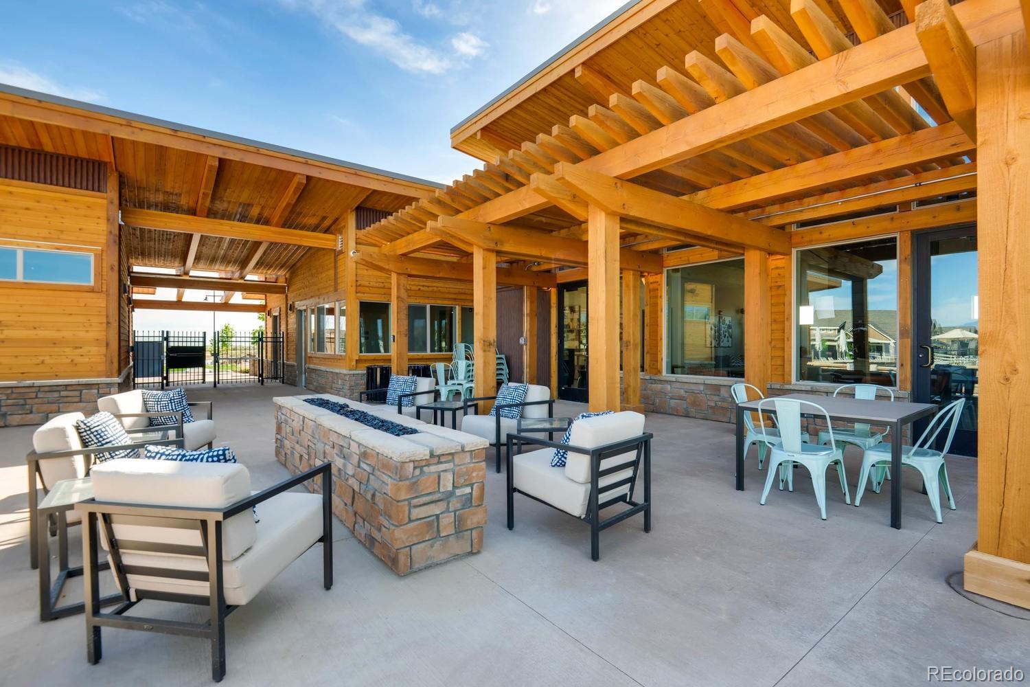 252 Highlands Circle