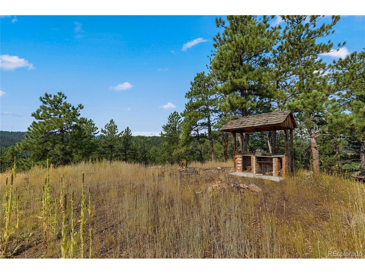 27873 Meadow View Dr